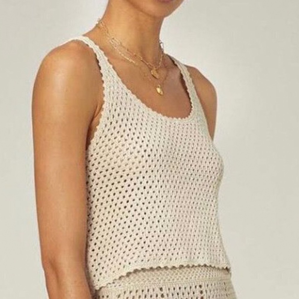 Wilfred Aritzia Caraway Tank Beige Crochet Open Knit Cropped L Boho Festival